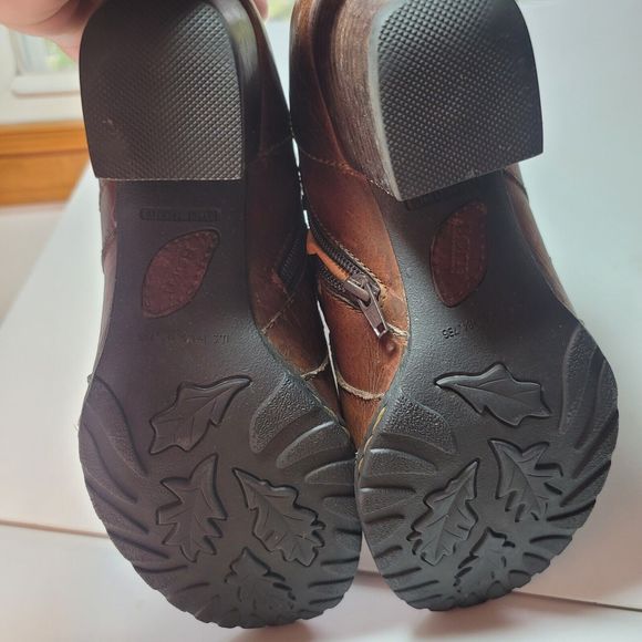 Born Women's Haddon Brown Leather Slip-On Low Ankle Block Heels Booties US 10 - Picture 7 of 13